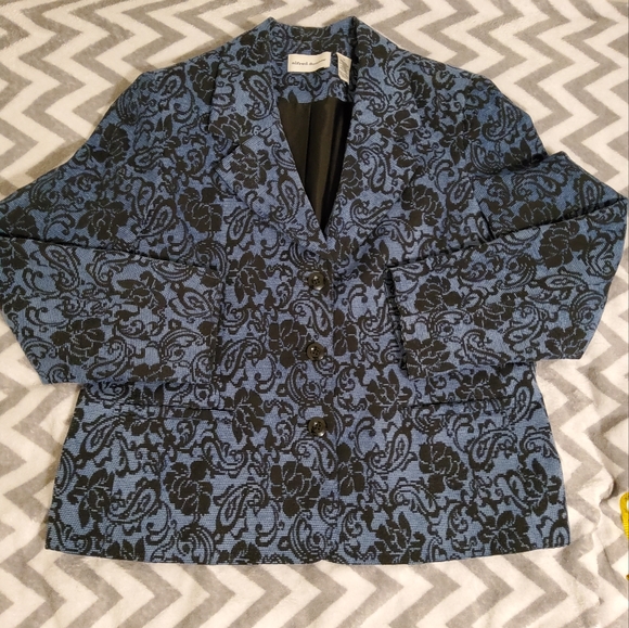 Alfred Dunner Blue/Black Floral Brocade Long Sleeve Blazer/Jacket Size 16 - Picture 2 of 10